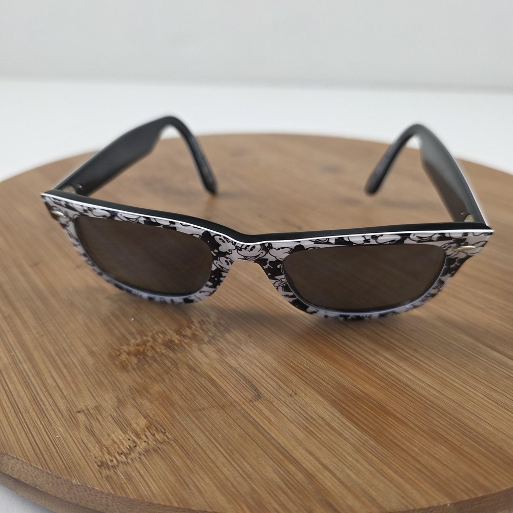 Ray-Ban RB2140 Wayfarer Sunglasses Mens Black Gray Disney Made Italy 1130/71 - Picture 2 of 16